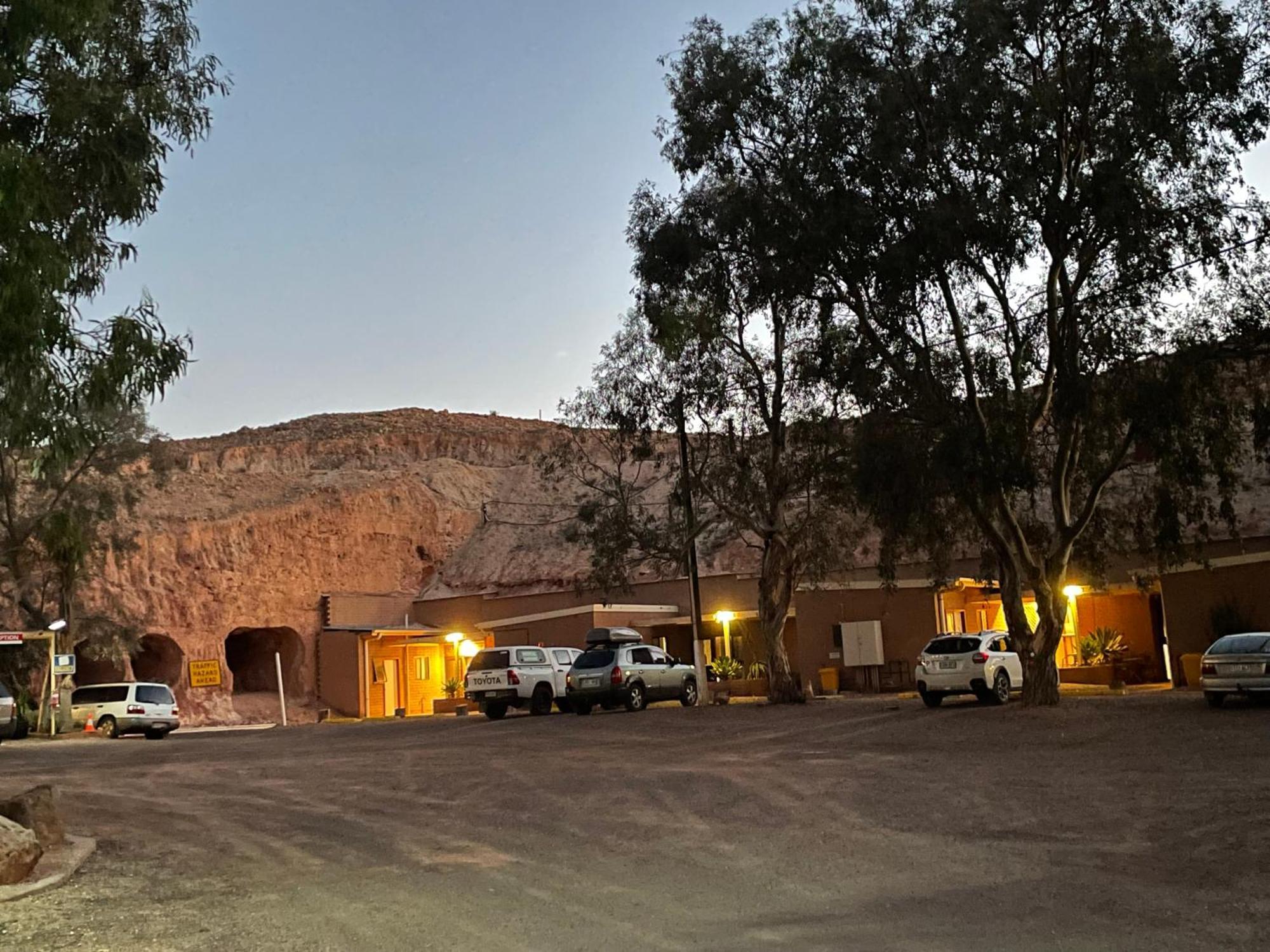 Desert View Apartments Coober Pedy Eksteriør bilde